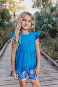 Load image into Gallery viewer, Bright Blue Floral Spring Summer Hi-Lo Short Set