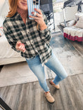 Load image into Gallery viewer, Z Supply River Plaid Button Up