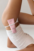 Load image into Gallery viewer, Fig & Amber Hydrating Vegan Body Balm