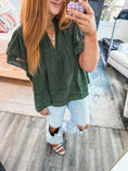 Load image into Gallery viewer, Laramie Flutter Top - Green
