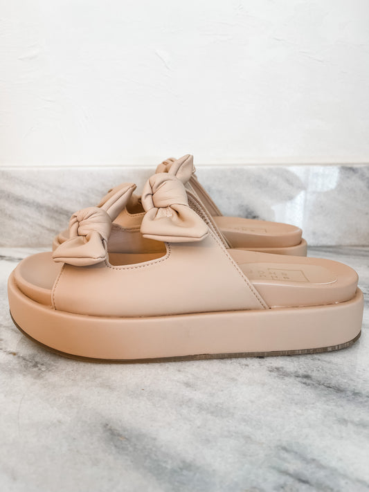 Bow Sandals - Tan