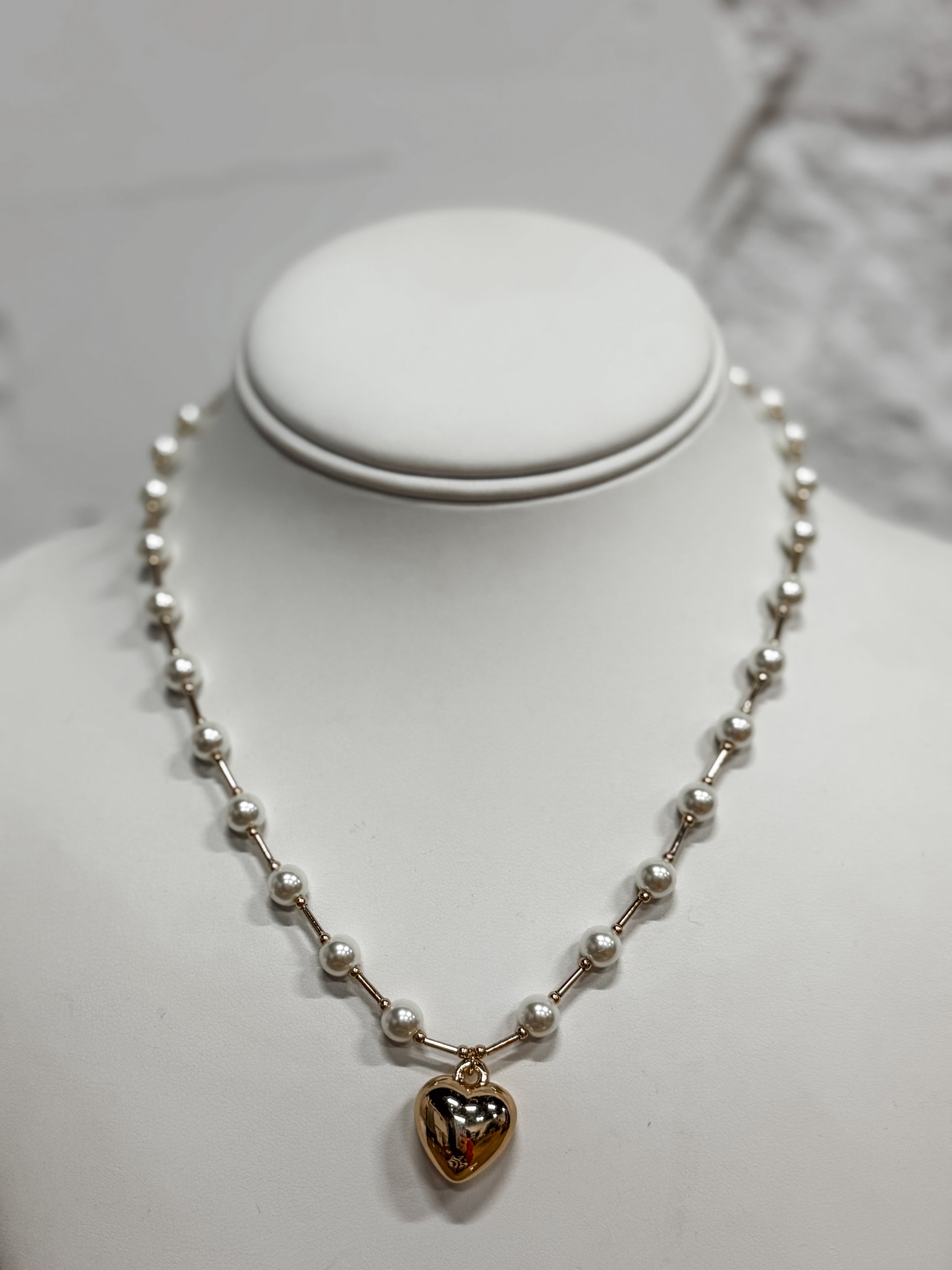 Petite Gleam Necklace