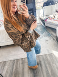 Load image into Gallery viewer, Zane Leopard Pullover - Brown
