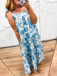 Load image into Gallery viewer, Floral Maxi Dress

