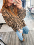 Load image into Gallery viewer, Zane Leopard Pullover - Brown
