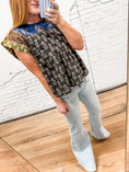 Load image into Gallery viewer, Leslie Floral Top
