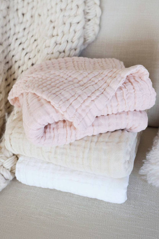 Organic Cotton Muslin Swaddles: Vanilla