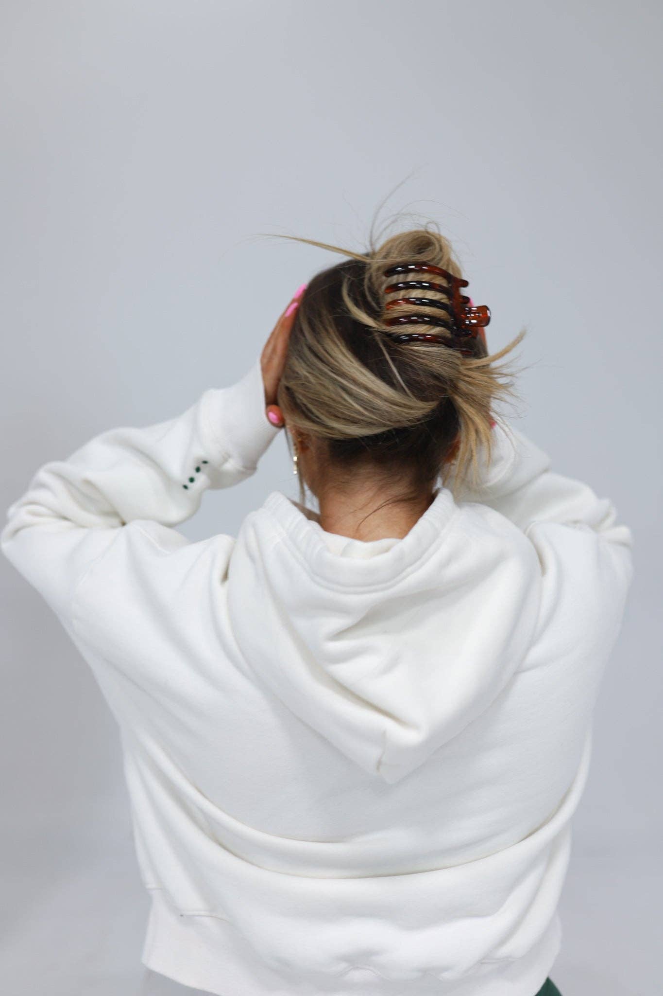KAXI WIDE LAY DOWN CLAW: SHINY DARK TORTOISE