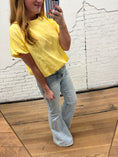 Load image into Gallery viewer, Milo Bubble Hem Top - Yellow
