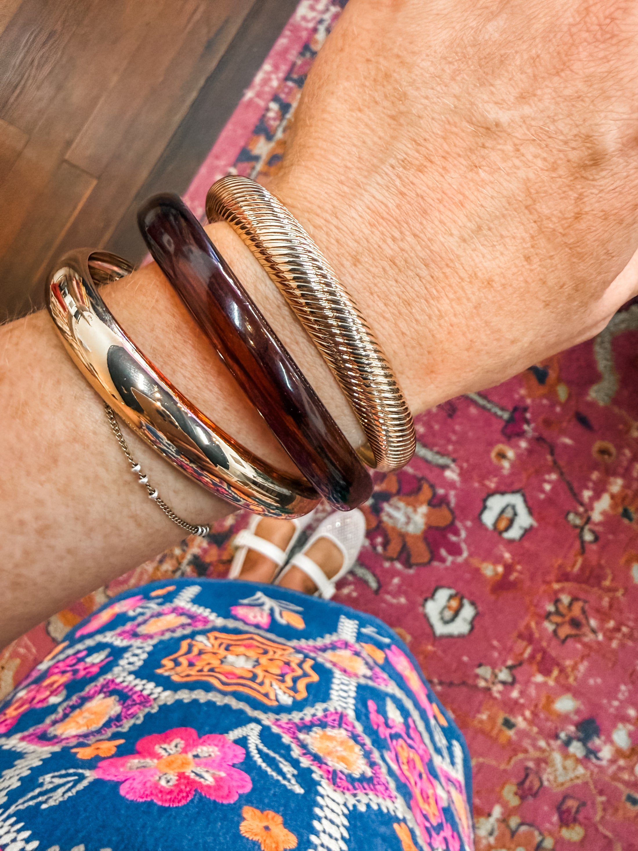 Gold + Tortiose Bangle Set