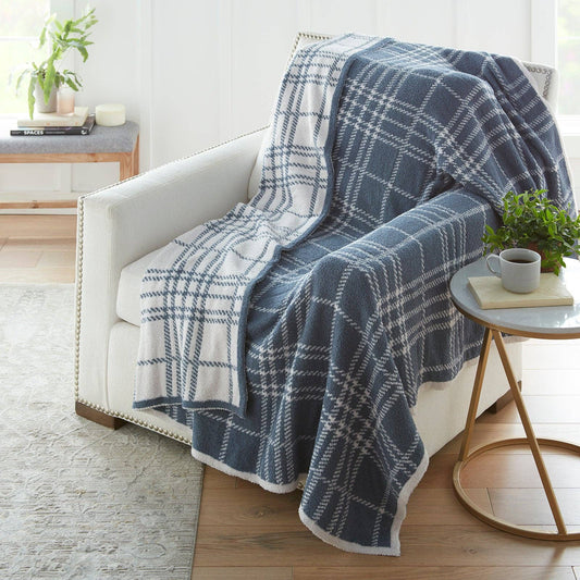 Quinn Plaid Cozy Knit Throw - Blue