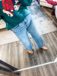 Load image into Gallery viewer, Kelly Wide Leg Jeans

