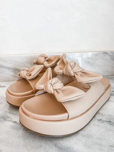 Bow Sandals - Tan