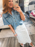 Load image into Gallery viewer, Daisy Floral Midi Skirt
