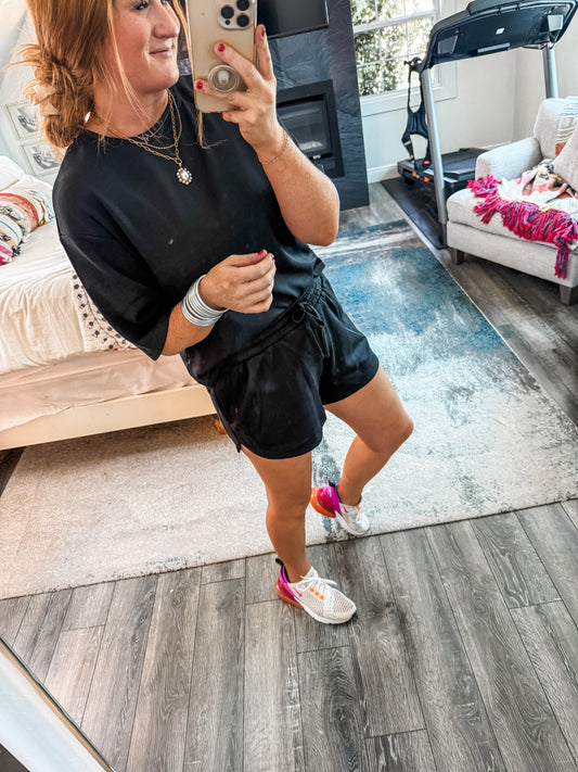 Everyday Luxe Shorts - Black