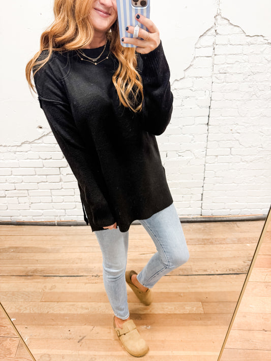 Britt Oversized Sweater - Black