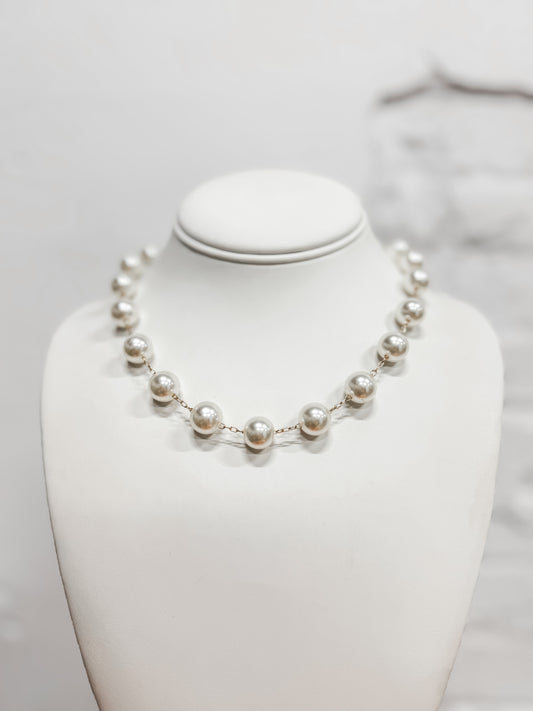 Mystic Shore Pearl Necklace