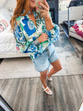 Load image into Gallery viewer, Eliza Floral Top
