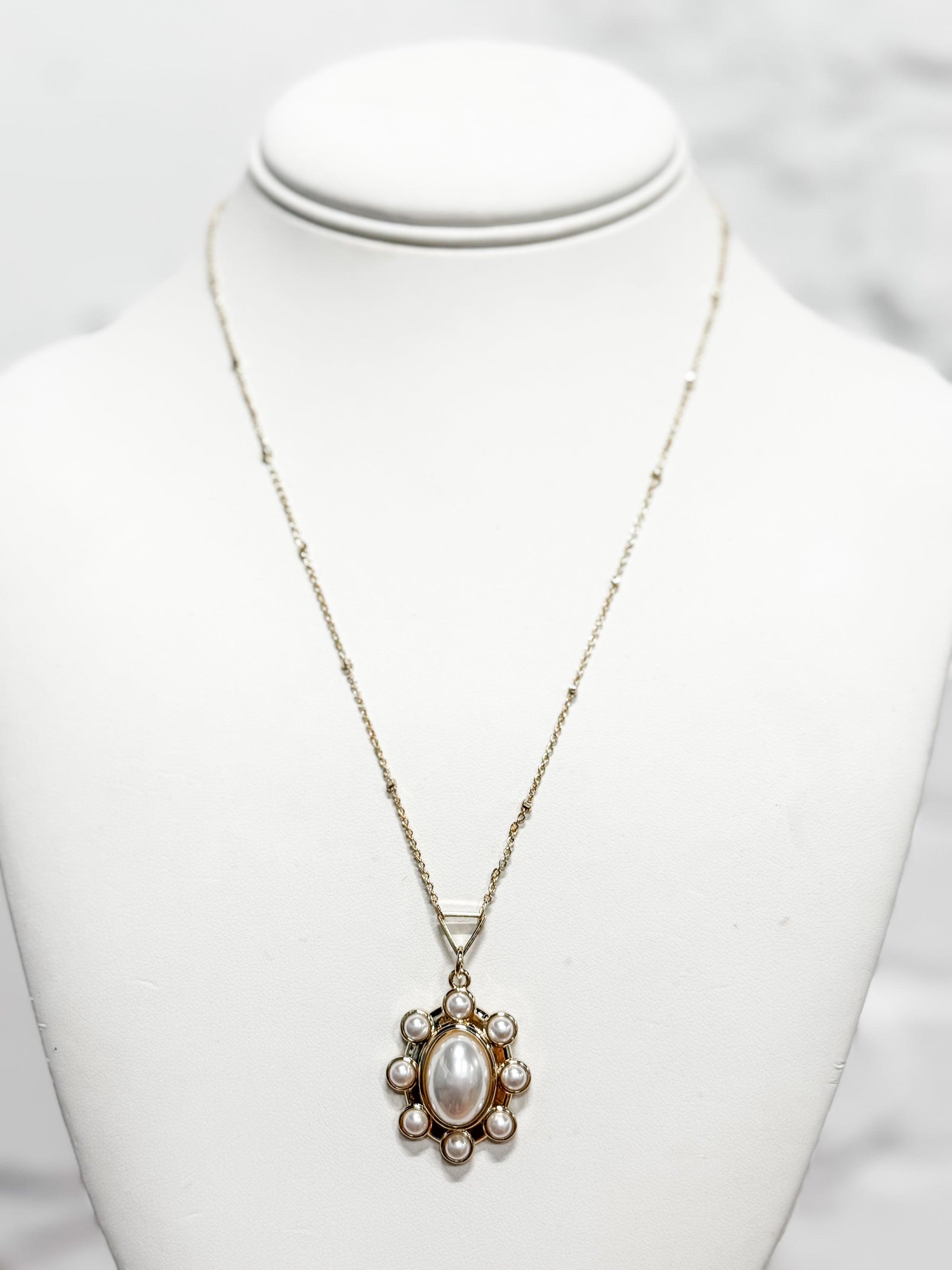 Everyday Pearl Necklace