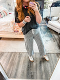 Load image into Gallery viewer, Everyday Basic Tee - Black
