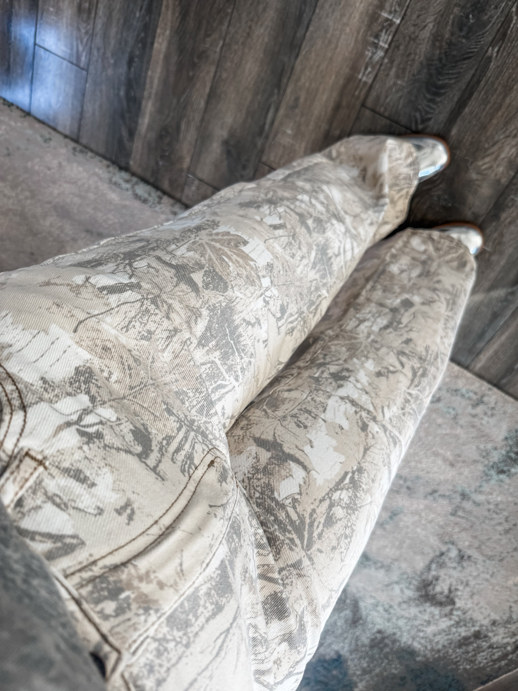 Camo Stright Leg Jeans