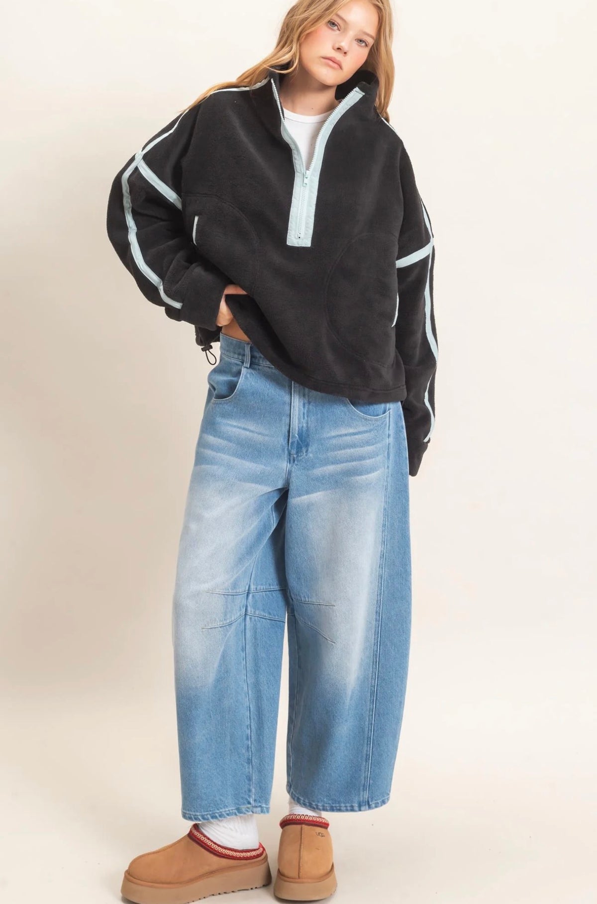 Reese Pullover - Black
