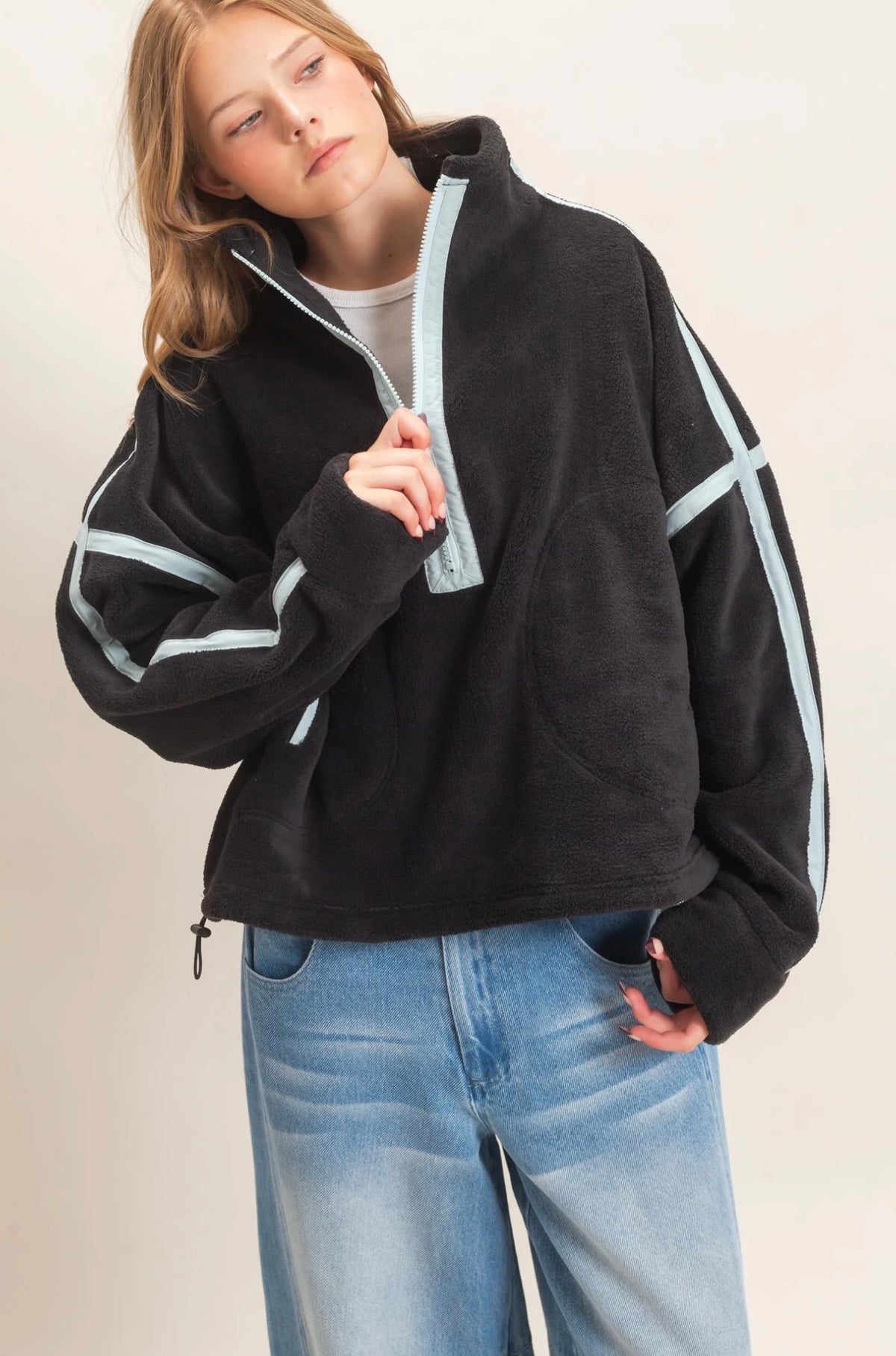 Reese Pullover - Black