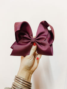 Hair Bow 5.5” (maroon)