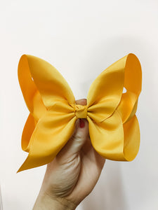 Hair Bow 5.5” (mustard)