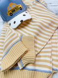 Load image into Gallery viewer, Mom Taxi Hat
