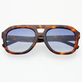 Load image into Gallery viewer, Yoyager Sunglasses - Tortoise
