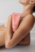 Load image into Gallery viewer, Black Tea & Rosé Hydrating Vegan Body Balm
