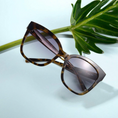 Load image into Gallery viewer, Lola Sunglasses
